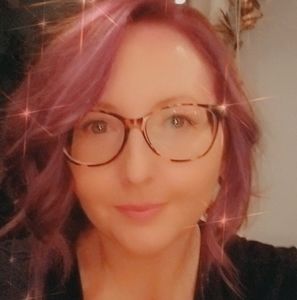 Meet your Posher, Christine